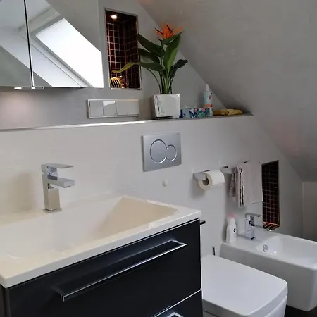 Ruhige Wohnung In Der Naehe Von Frankfurt *